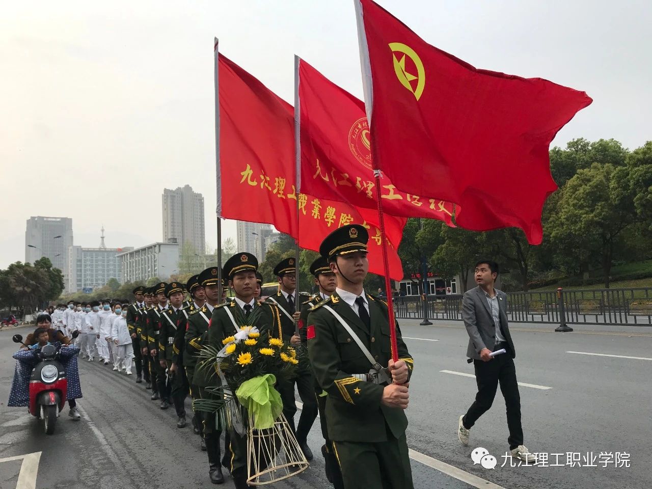 1617196988688177.jpg 1.jpg