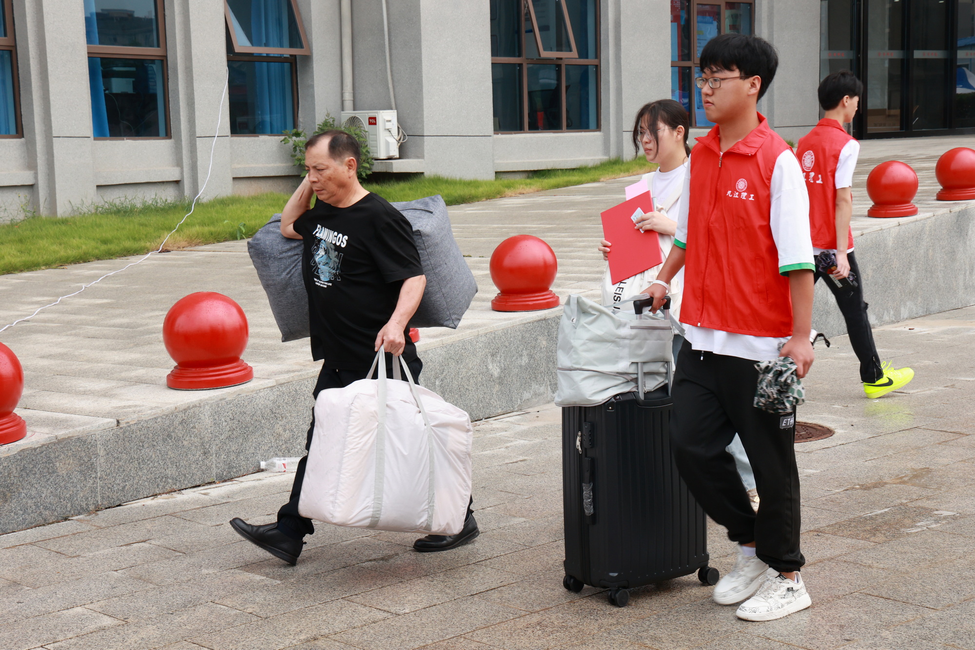 1693809193855247.jpg 1693809193855247.jpg