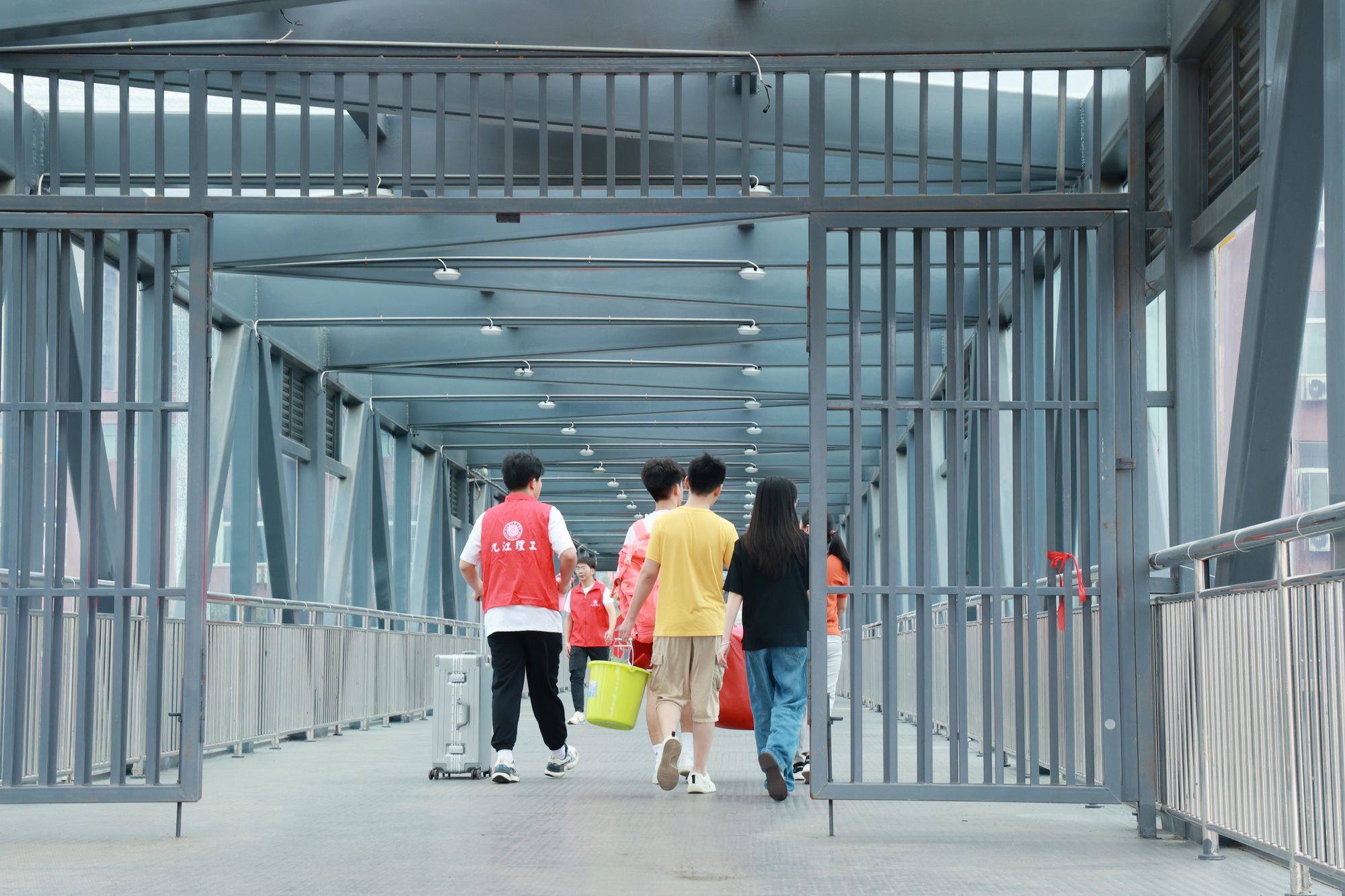 1693809702426561.jpg 1693809702426561.jpg