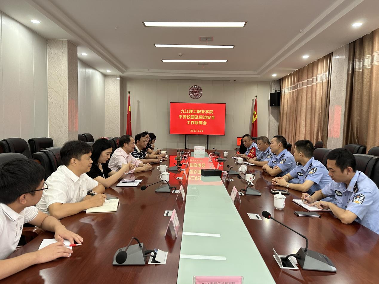 1693895665972636.png 1693895665972636.png