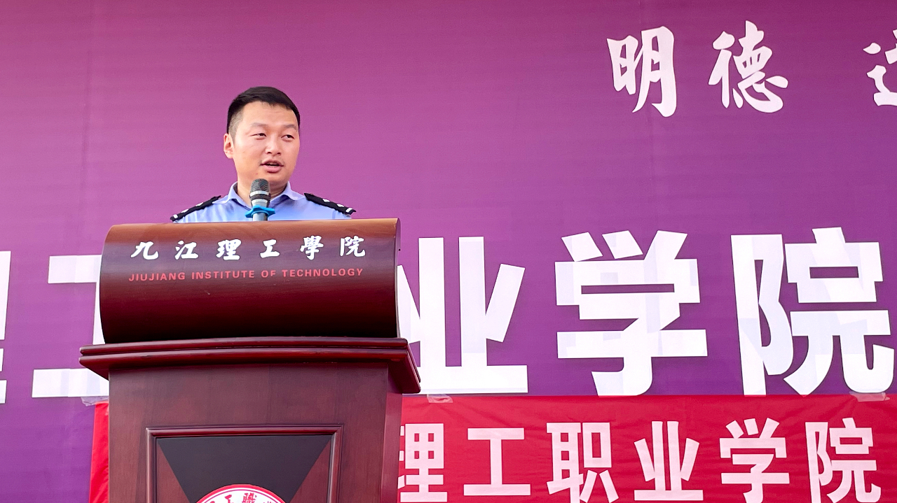 1694506984517920.jpg 1694506984517920.jpg