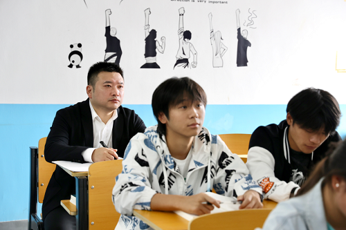 1697077875896506.png 640 (2).png