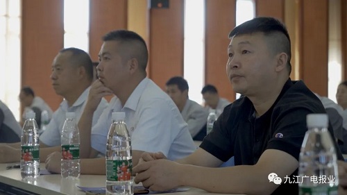 1697766381471183.jpg 640 (4).jpg