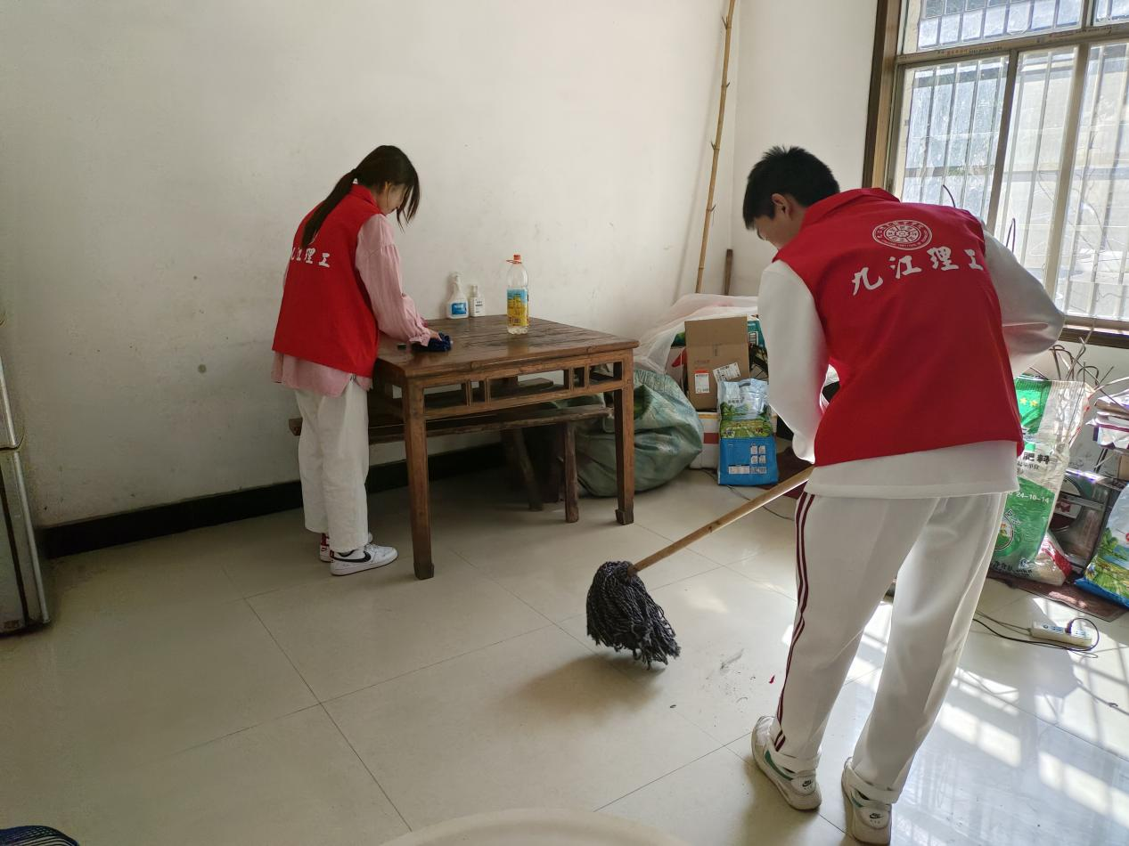 1698140251320578.png 1698140251320578.png