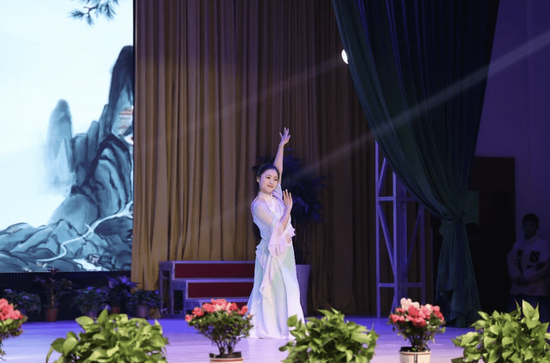 1704186623895087.png 1704186623895087.png