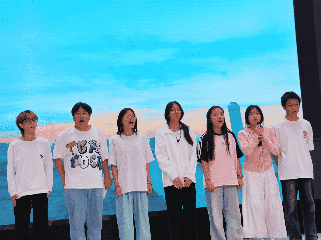 1717402734287549.png 1717402734287549.png